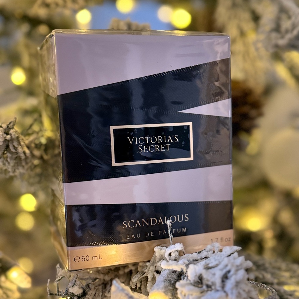 Victoria’s Secret Scandalous Perfume 1.7 oz
